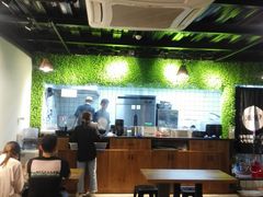 -潮里屯(唯品同创汇店)