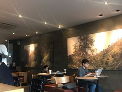 大堂-星巴克(中远两湾城店)