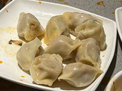 -海底捞火锅(新松江路生日主题店)