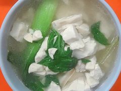 青菜豆腐汤-梅园食堂
