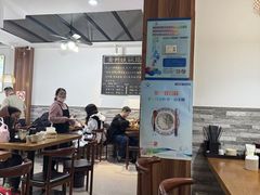 -黄阿姨锅贴大王(万航渡路店)