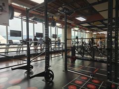 -奇迹健身金茂汇店