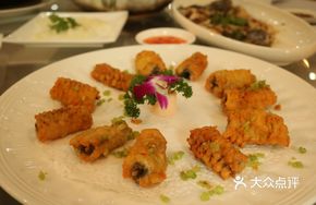 Chrysanthemum Eel Meatballs