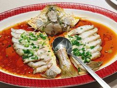 葱油蒸网箱大黄鱼-圆苑(静安寺店)