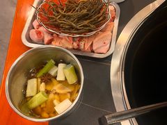 -老家大锅台·铁锅炖·地锅鸡(建邺文体路店)