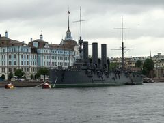 -阿芙乐尔号巡洋舰