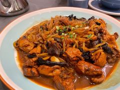 东北小鸡炖蘑菇-东北农家小院(定西路店)