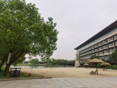 -上海佘山世茂艾美酒店