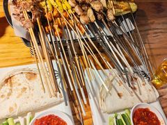 -泰山王老三串旗舰店(万达店)