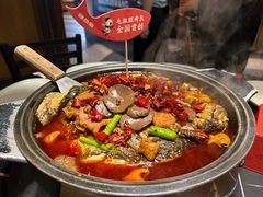 -辣尚瘾·烤鱼·新川菜(交大直营店)