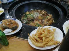 -山城家常菜铁锅炖鱼