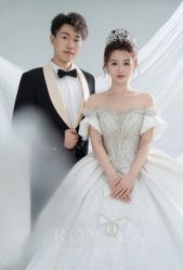 -挪娅婚纱摄影皇家会所