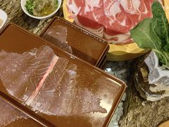 -慢丽江·云南野生菌土鸡锅(西山店)