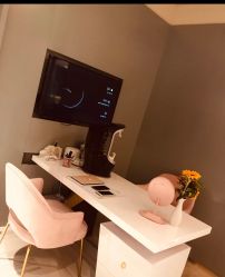 -苑苑vbeauty科技美容SPA