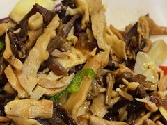 -小厨子私房菜·云南美食店
