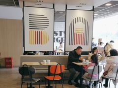 -麦当劳(成都时代奥特莱斯店)