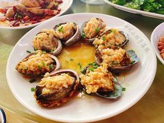 -四川小胡子海鲜(丁村万人海鲜广场店)