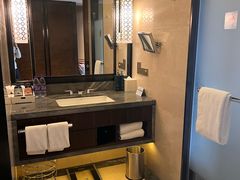 -舟山希尔顿酒店