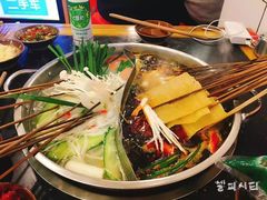 -八一好吃街·高品美食广场