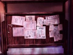 -暴风岛沉浸式体验馆(百联世纪店)