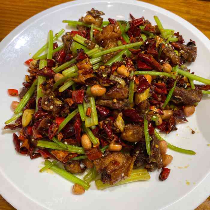 食客狼-"上次来附近吃火锅,兄弟去隔壁买了四斤排骨."-大众点评移动版