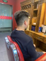 -贝勒爷专业男发
