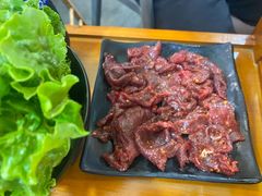 -小辣椒火盆烧烤(温泉南街店)