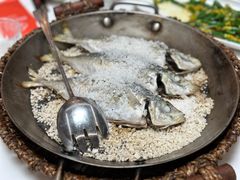 盐焗巴浪鱼-阿忠食坊大排档·20年老店(万象城店)