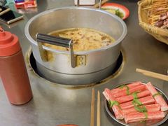 -咏勝锑锅麻辣烫(净居寺路总店)