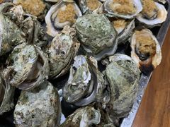 -蚝哥花姐湛江烤生蚝(美丽湾市场店)