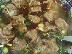 -老新隆牛肉锅贴(新街口店)