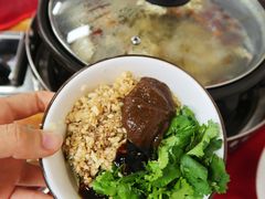 -花苑美食横琴生蚝火锅(拱北粤华路店)