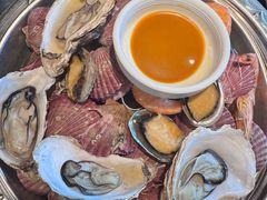 -五谷丰登农家院·地道胶东菜·海鲜烧烤(威海店)