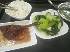 -深圳大学城荔园一食堂(校园路)