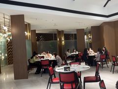 -富淳饭店(陆家嘴保利广场店)