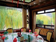 包厢-鹊华居·地道鲁菜·海鲜·融合味(大明湖店)