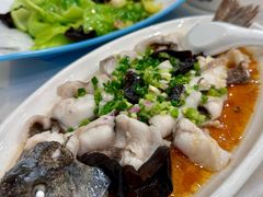 -渔意楼·驰名沙田乳鸽(五羊旗舰店)