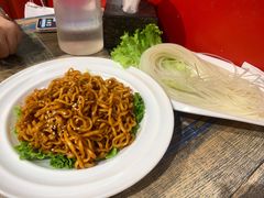 -鸡遇虾煲干锅火锅(小寨金莎店)
