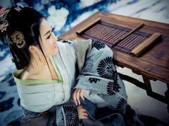 -九月鹰飞汉服摄影工作室