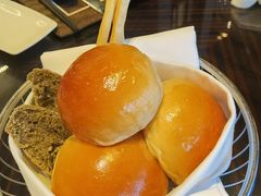 餐前面包-深圳四季酒店·馥自助餐厅