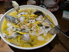 -新白鹿餐厅(滨江银泰店)