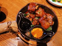 -云海肴·汽锅鸡·云南菜(天山百盛优客店)