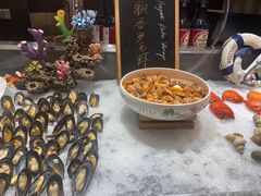 -君来湖滨饭店·玫瑰园