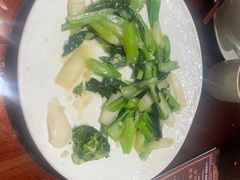 -广州中心皇冠假日酒店·百粤楼