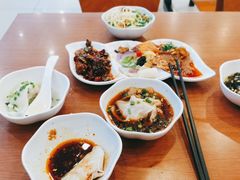 -龙抄手(春熙路总店)