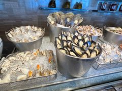 -云端西餐厅(南宁龙光那莲豪华精选酒店)