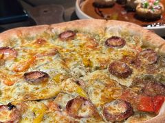 墨西哥辣味香肠披萨-九月里.自由花园餐厅