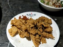 -大鱼山房鱼头火锅(老字号品质店)