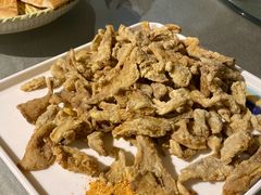 干炸凤尾菇-伊带伊路新疆美食府(呼家楼店)
