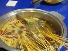-马路边边火锅串串(观前街店)